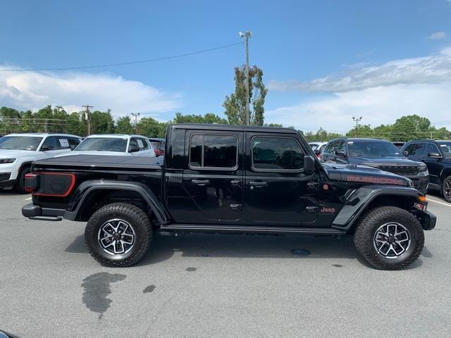 new 2024 Jeep Gladiator car, priced at $60,971