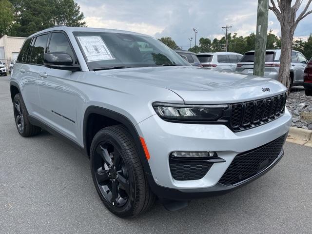 new 2025 Jeep Grand Cherokee car, priced at $50,955