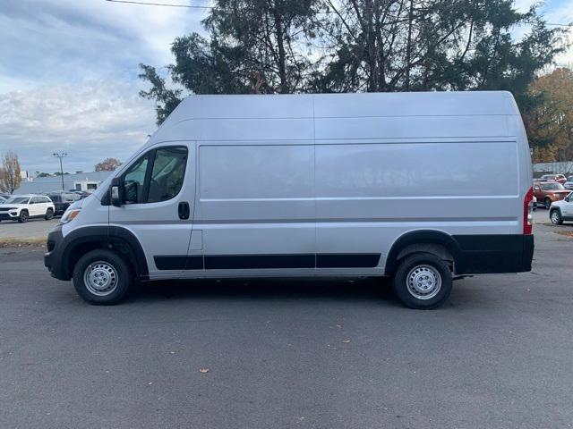 new 2024 Ram ProMaster 3500 car, priced at $50,405