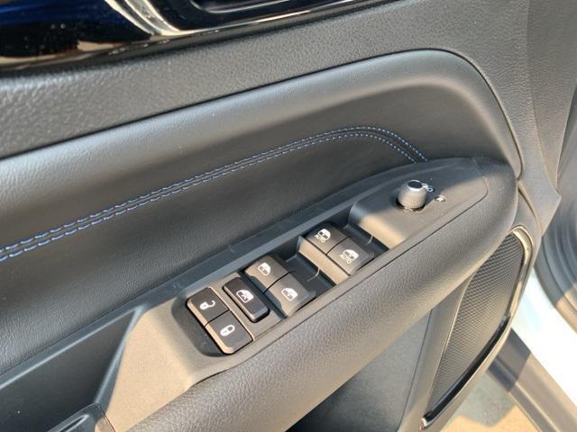 new 2025 Jeep Compass car, priced at $28,463