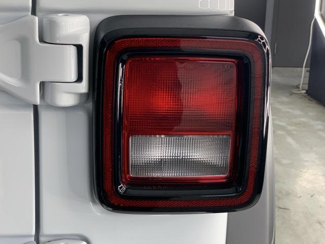 new 2025 Jeep Wrangler car, priced at $42,199