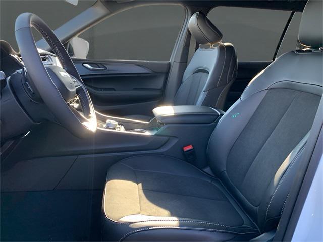 new 2025 Jeep Grand Cherokee L car, priced at $45,609