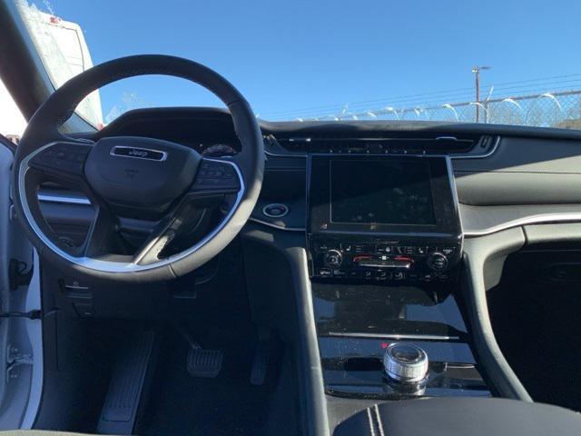 new 2025 Jeep Grand Cherokee L car, priced at $46,106
