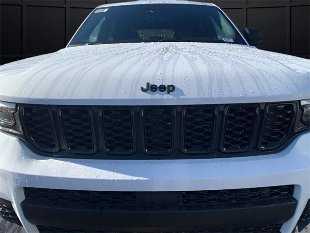 new 2025 Jeep Grand Cherokee L car, priced at $45,609