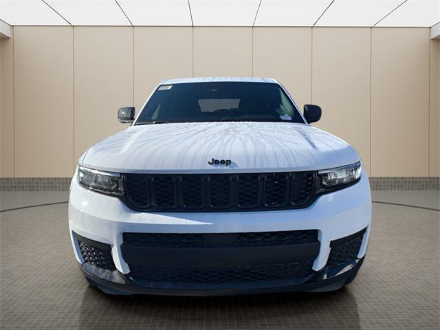 new 2025 Jeep Grand Cherokee L car, priced at $48,859