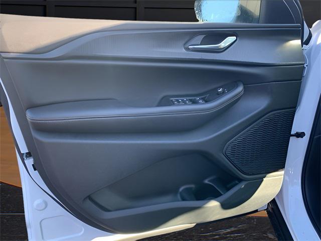 new 2025 Jeep Grand Cherokee L car, priced at $45,609