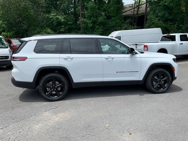 new 2024 Jeep Grand Cherokee L car, priced at $41,310