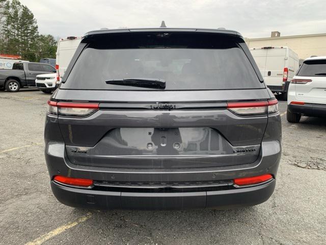 new 2025 Jeep Grand Cherokee car, priced at $49,649