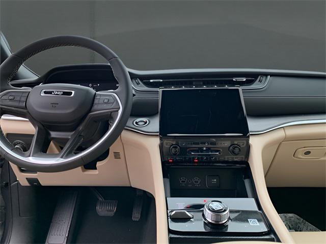 new 2025 Jeep Grand Cherokee L car, priced at $49,433