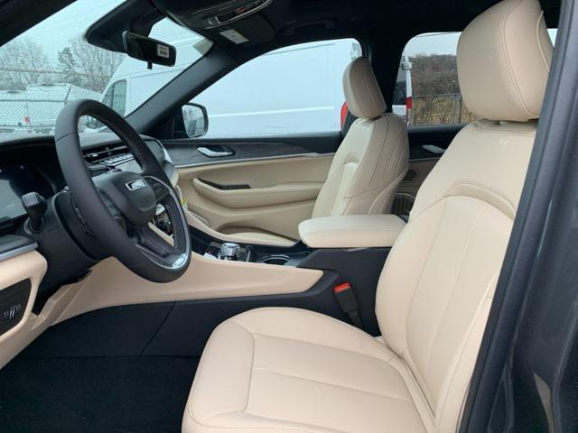 new 2025 Jeep Grand Cherokee L car, priced at $50,049