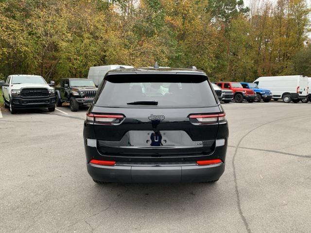 new 2024 Jeep Grand Cherokee L car, priced at $58,405