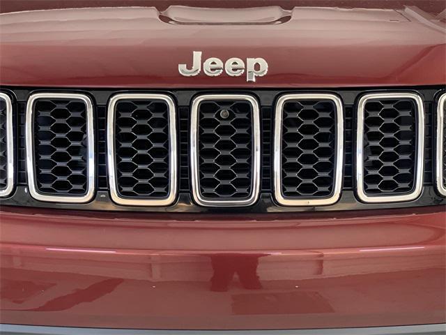 used 2022 Jeep Grand Cherokee car, priced at $29,494