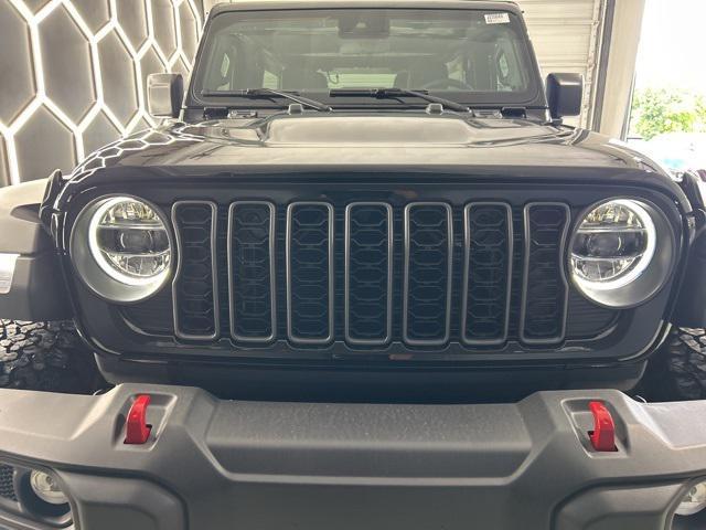new 2025 Jeep Wrangler car, priced at $57,243