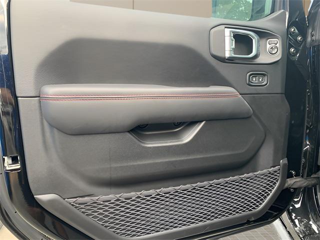 new 2025 Jeep Wrangler car, priced at $56,995