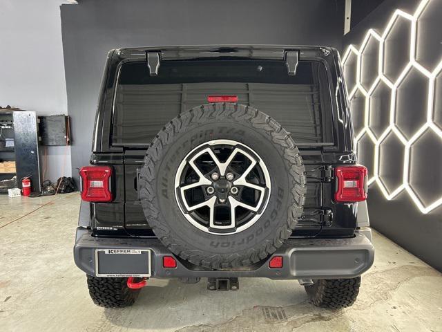 new 2025 Jeep Wrangler car, priced at $57,243