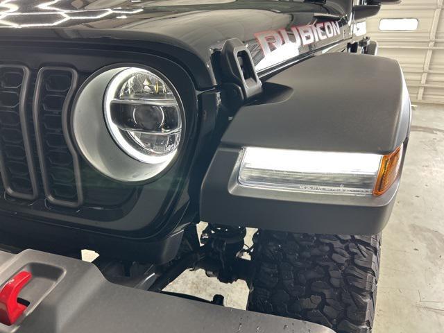 new 2025 Jeep Wrangler car, priced at $57,243