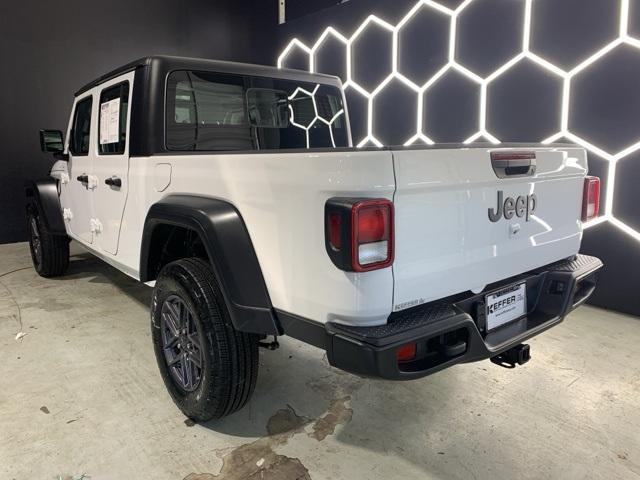 used 2023 Jeep Gladiator car, priced at $35,000