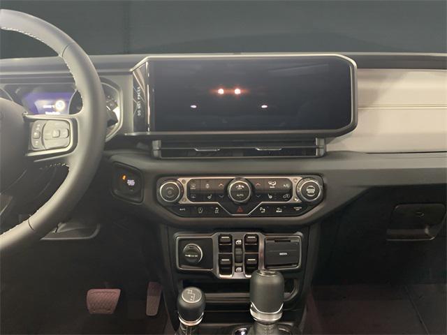 new 2025 Jeep Wrangler car, priced at $54,668