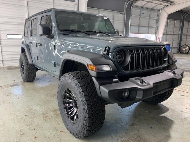 new 2025 Jeep Wrangler car, priced at $51,768