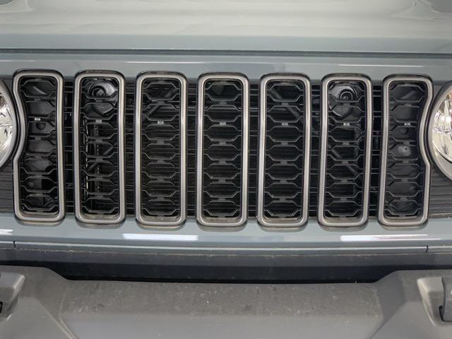 new 2025 Jeep Gladiator car, priced at $42,735