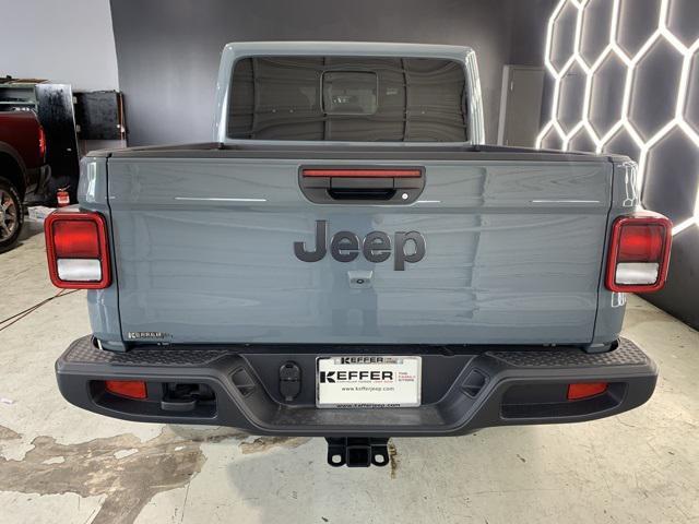 new 2025 Jeep Gladiator car, priced at $42,735