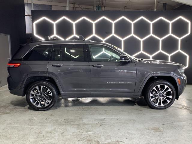 used 2022 Jeep Grand Cherokee car, priced at $39,000