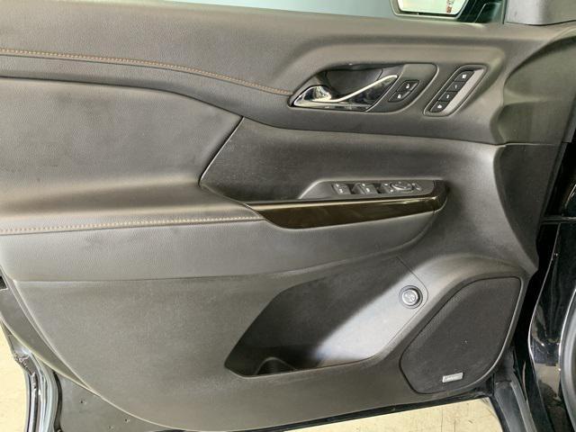 used 2022 GMC Acadia car, priced at $33,000