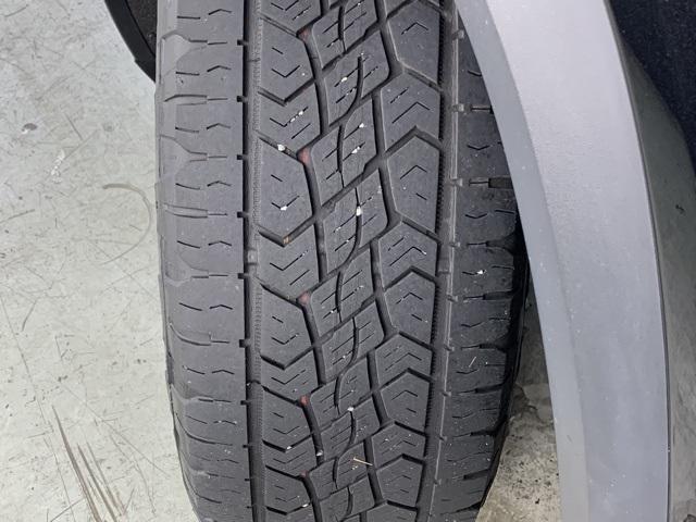 used 2022 GMC Acadia car, priced at $33,000