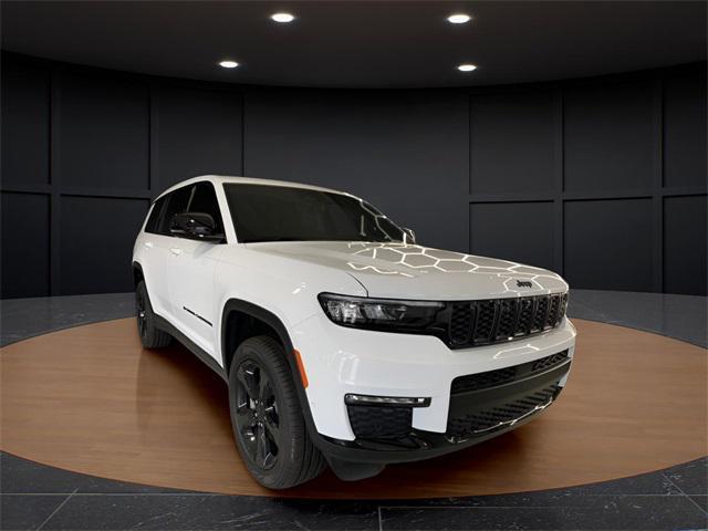 new 2025 Jeep Grand Cherokee L car, priced at $49,923