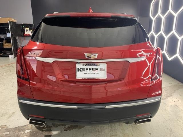 used 2022 Cadillac XT5 car, priced at $28,800