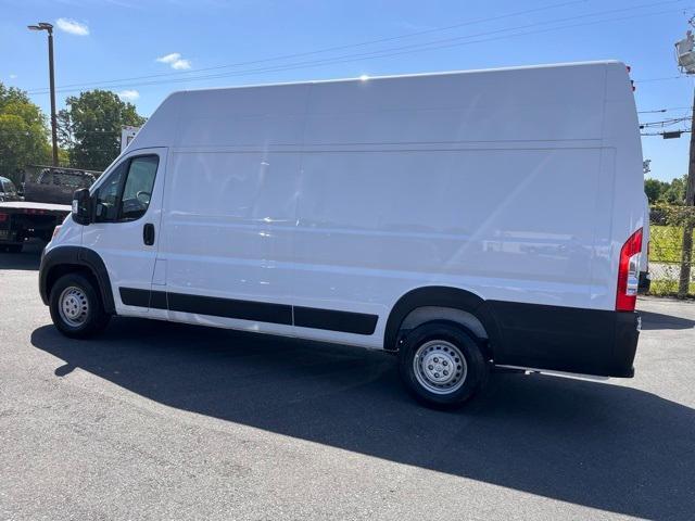 new 2024 Ram ProMaster 3500 car, priced at $50,355