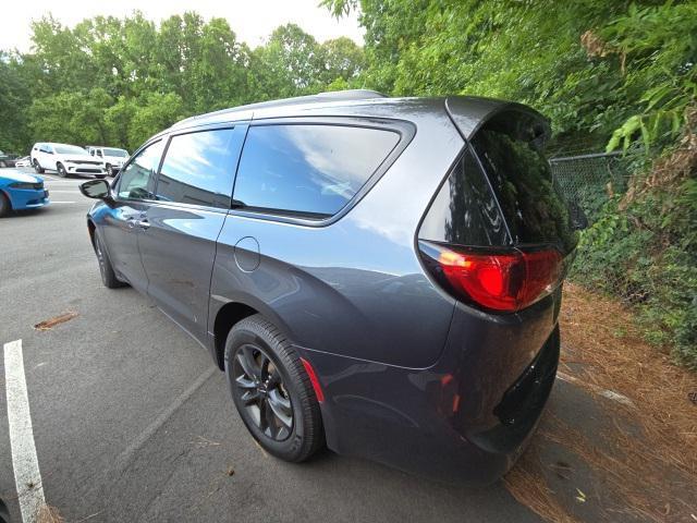 used 2020 Chrysler Pacifica car, priced at $23,791