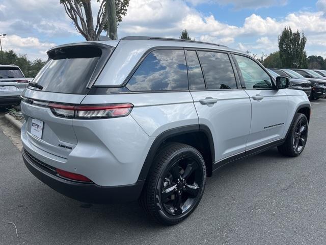 new 2025 Jeep Grand Cherokee car, priced at $46,825