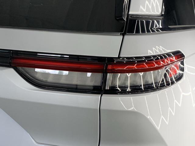 new 2025 Jeep Grand Cherokee car, priced at $46,841