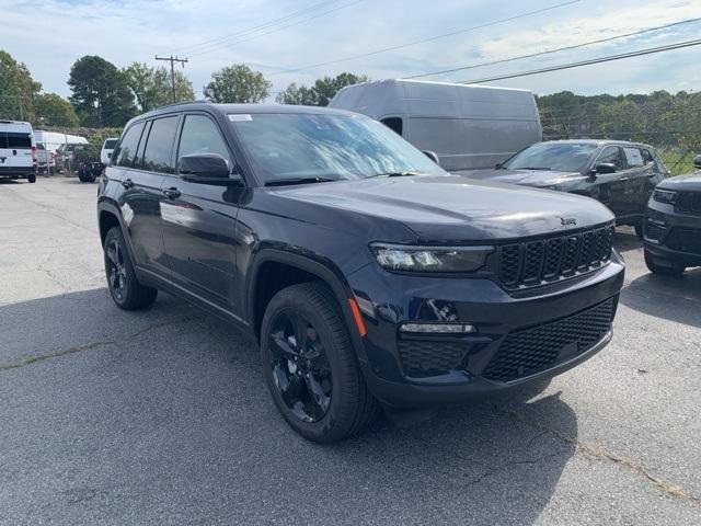 new 2025 Jeep Grand Cherokee car, priced at $54,488