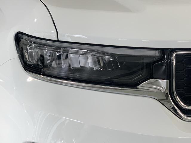 new 2025 Jeep Grand Cherokee car, priced at $43,301