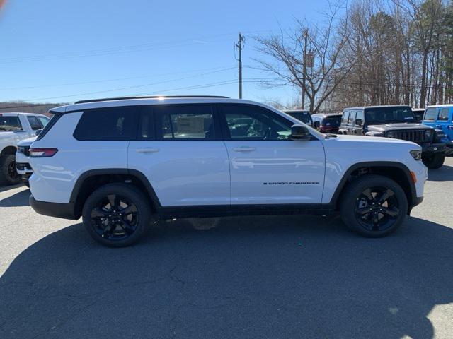 new 2025 Jeep Grand Cherokee L car, priced at $51,224