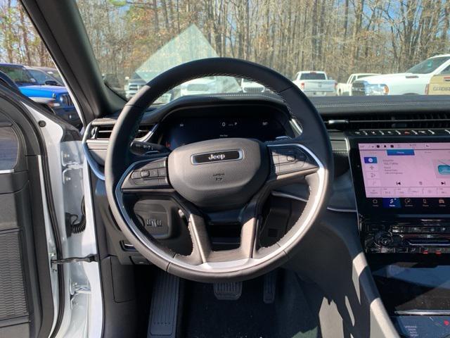 new 2025 Jeep Grand Cherokee L car, priced at $51,224