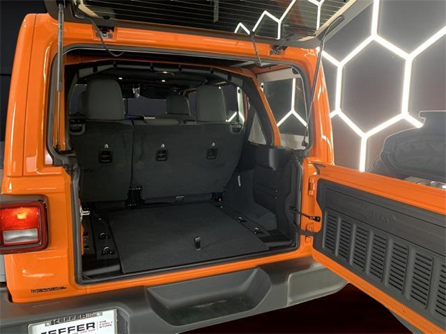new 2025 Jeep Wrangler car, priced at $47,946