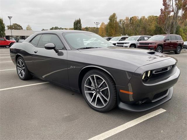 new 2023 Dodge Challenger car, priced at $38,886