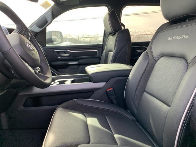new 2025 Ram 1500 car, priced at $53,535