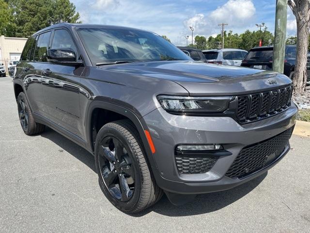 new 2025 Jeep Grand Cherokee car, priced at $52,488