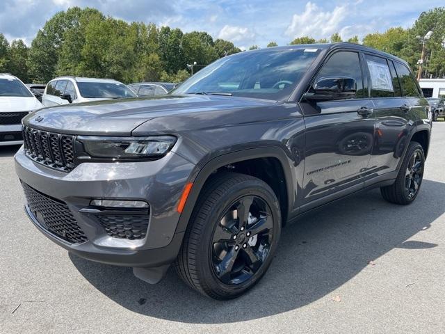 new 2025 Jeep Grand Cherokee car, priced at $52,488