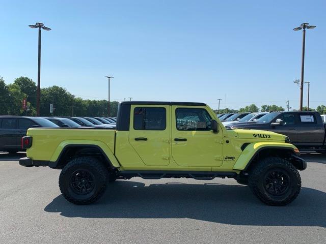 used 2023 Jeep Gladiator car, priced at $44,287