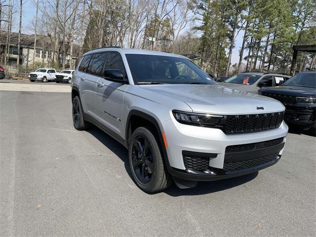 new 2024 Jeep Grand Cherokee L car, priced at $46,405