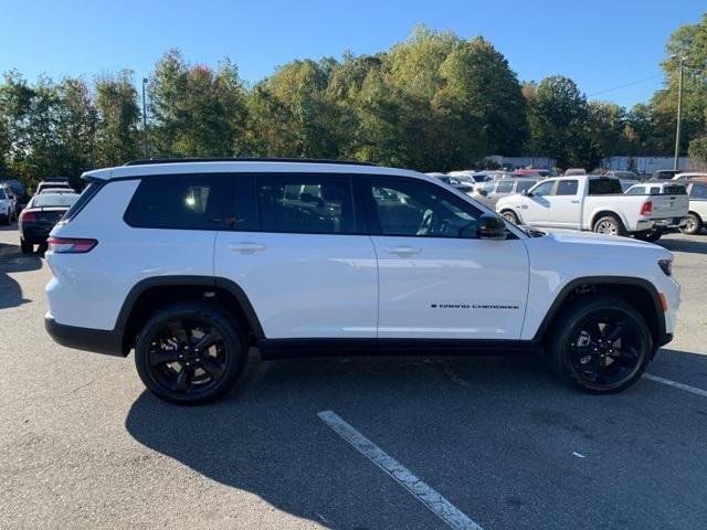 new 2025 Jeep Grand Cherokee L car, priced at $52,721