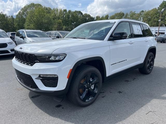 new 2025 Jeep Grand Cherokee car, priced at $52,860