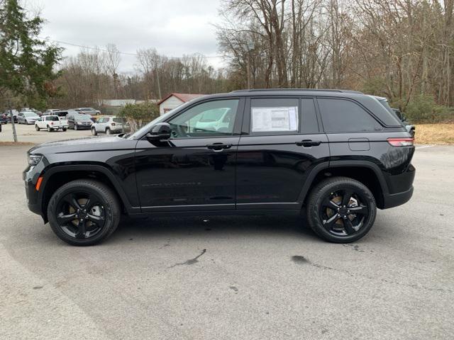 new 2025 Jeep Grand Cherokee car, priced at $48,999