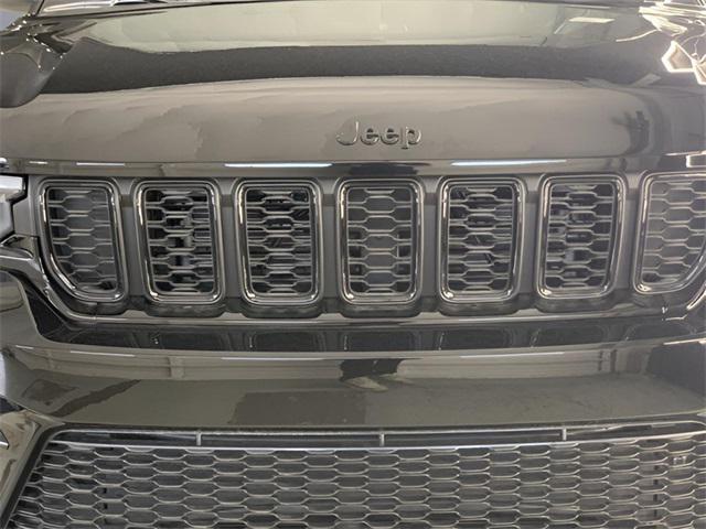 new 2025 Jeep Grand Cherokee car, priced at $48,924