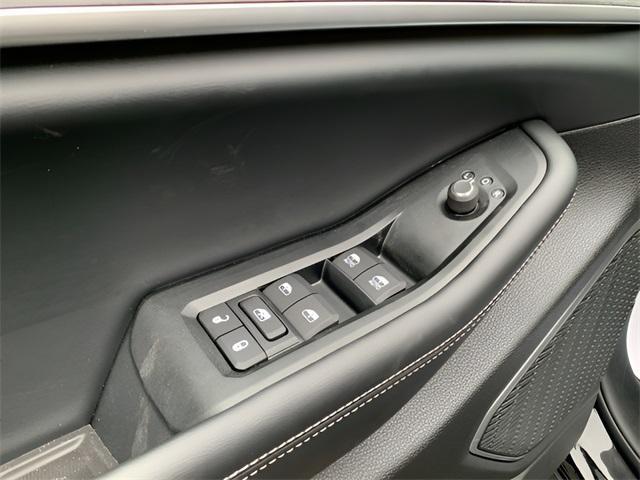 new 2025 Jeep Grand Cherokee car, priced at $48,924